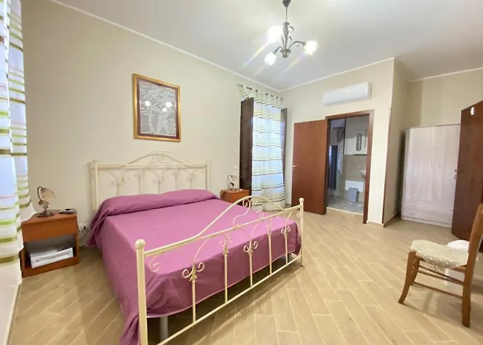 B&B Gloria